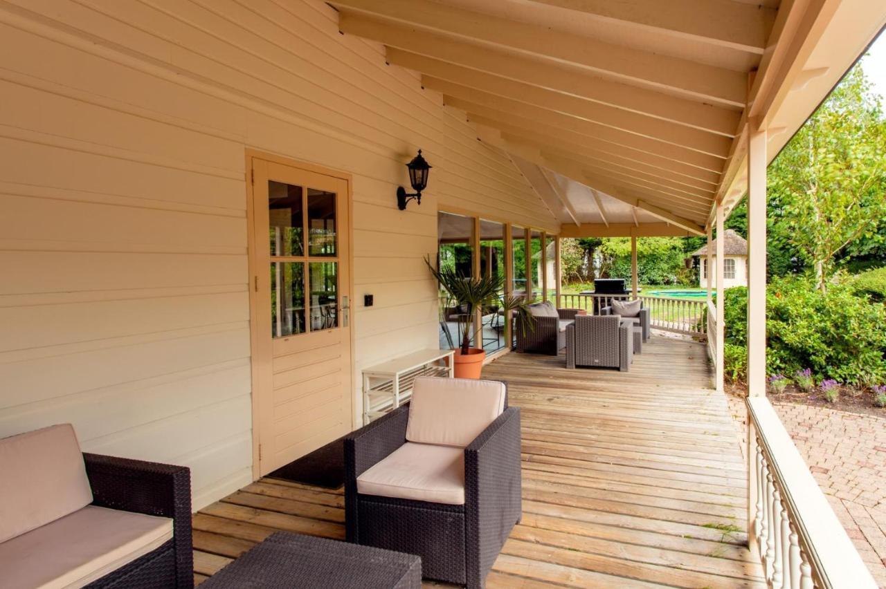 Beautiful American Style Villa With Heated Pool And Jacuzzi Heerhugowaard Exterior photo
