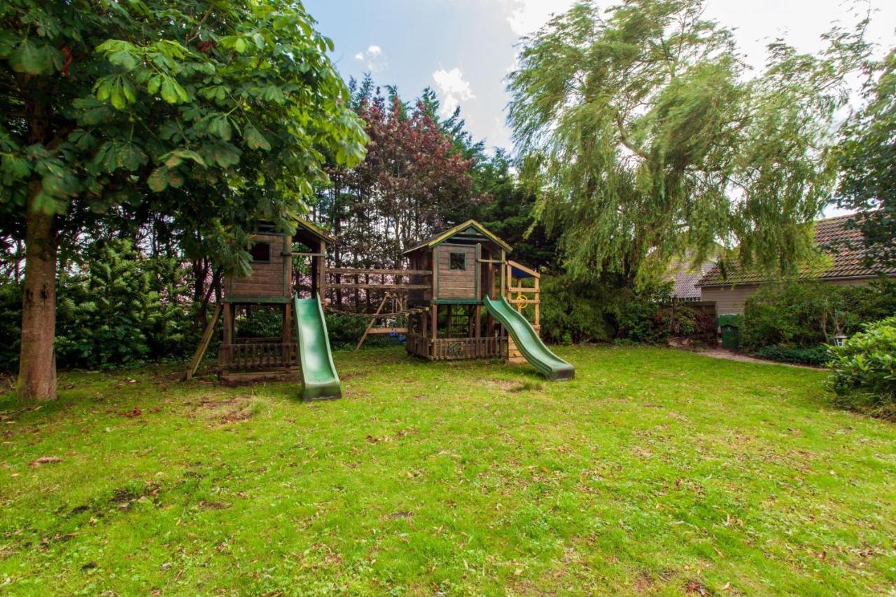 Beautiful American Style Villa With Heated Pool And Jacuzzi Heerhugowaard Exterior photo